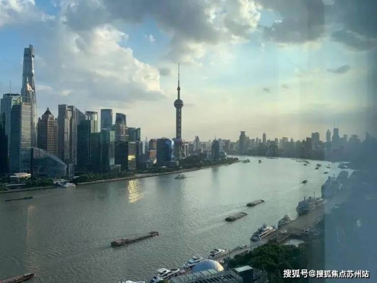 白金湾府邸售楼处电话白金湾府邸府售楼中心完美体育网站邸府首页网站楼盘百科百科处电话中心首页楼盘24小时热线(图1)